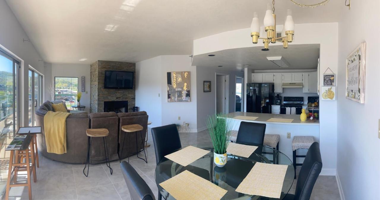 River Place Condos #711 3Bd 비둘기 포지 외부 사진
